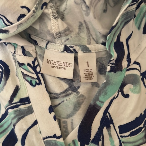 Chico’s Hoodie - Picture 2 of 2